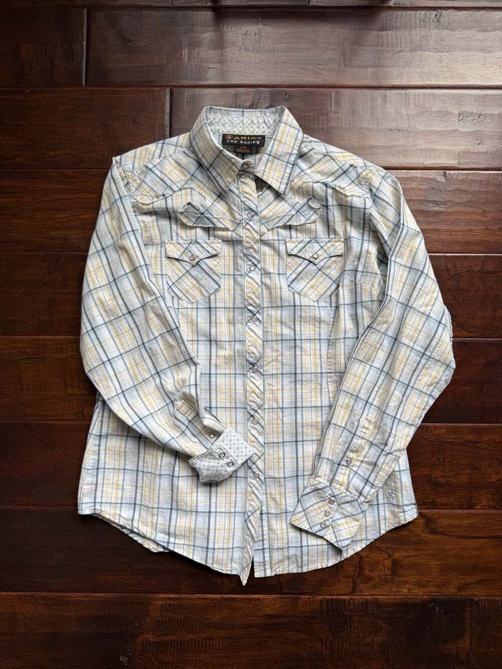 Ariat Pro Series Women's Plaid Pearl Snap Western Shirt with Contrast Cuffs